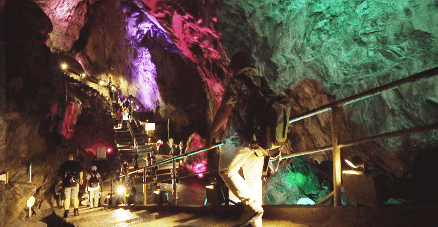 nippara_limestone_cave_pic01.png